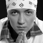 artist image Radius 21 & Nigora Radius 21 feat Nigora - Shekspir.mp3 Xotira