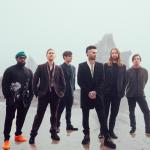 artist image Maroon 5 Sugar V (Deluxe)