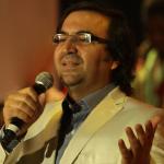 artist image Mustafa Demirci Sultanım minus [x-minus.org] Aşka Dair