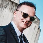 artist image Gigi D'Alessio feat. Guè Quanto amore si dà Quanto amore si dà (feat. Guè Pequeno) - Single