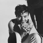 artist image Harry Styles Lights Up Fine Line