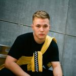 artist image vk.com/club_karaokehd Ivan Valeev, - Твоя молодость Ветром демо минус Ветром - Single