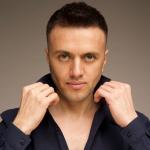 artist image Mamikon Она моя, а я её Она моя, а я её