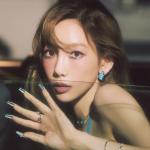 artist image TAEYEON (태연) Weekend INVU - The 3rd Album