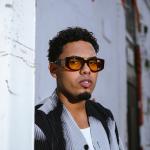 artist image Myke Towers - Lala Myke Towers - Lala LA VIDA ES UNA